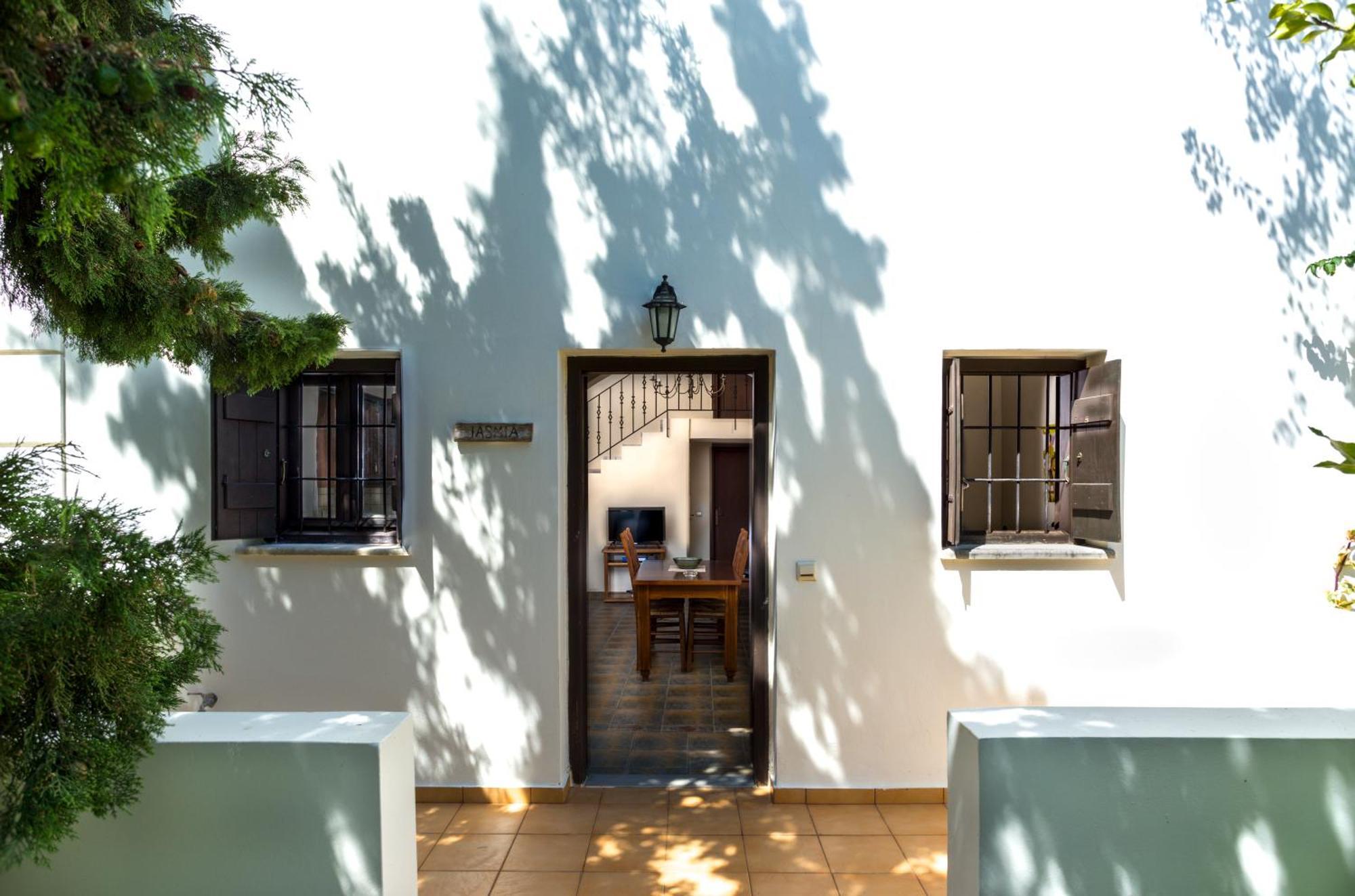 Douliana Villas Chambre photo